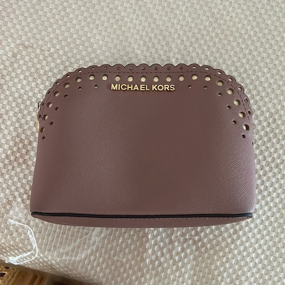 Michael Kors Zipper Pouch